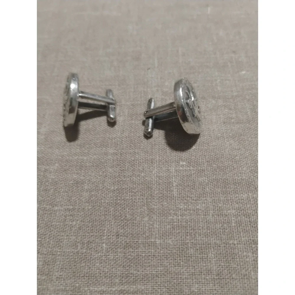 Vintage Hickok USA Griffin Cufflinks Silver Tone Heraldic Swivel Back Men's Pair